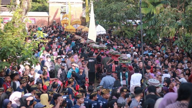 Menikmati Keindahan Bali saat Bulan Ramadhan