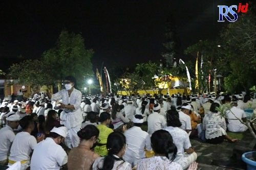 Hari Siwaratri Malam Suci untuk Menyucikan Diri