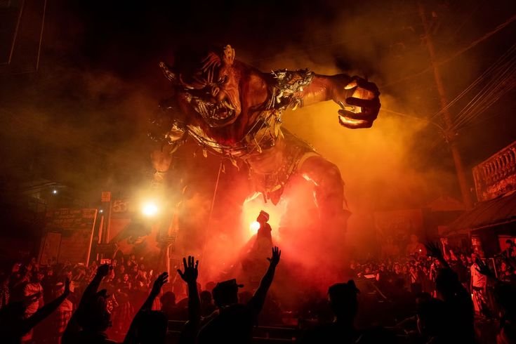 Ogoh-ogoh Bali Simbol Pembersihan Diri dan Alam Semesta Menjelang Nyepi